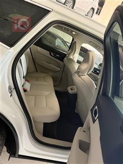 فولفو XC60